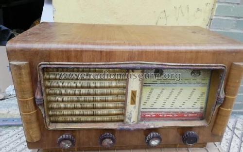 Inconnu - Unknown 1 ; Radio-Carillon, A. (ID = 2474755) Radio