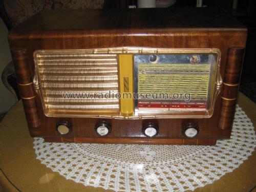 Inconnu - Unknown 1 ; Radio-Carillon, A. (ID = 2474756) Radio