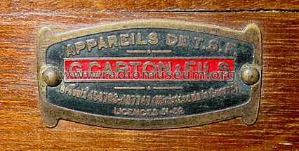 Poste à 4 lampes intérieures ; Carton & Fils, G. GC (ID = 59137) Radio