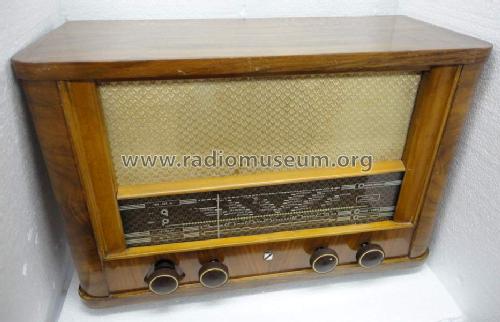 H-219A Radio Castilla; Madrid, build 1952 ?, 6 pictures, 5 tubes ...