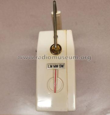 Browni 3 Band 8 Transistor ; CBC Charles Brown (ID = 2358817) Radio