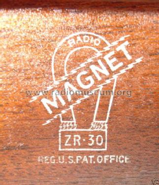 Magnet ZR30 ; Chelsea Radio Corp. (ID = 647891) Radio