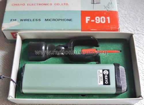 FM Wirelees Microphone F-901; Chiayo Electronics (ID = 1982167) Microphone/PU