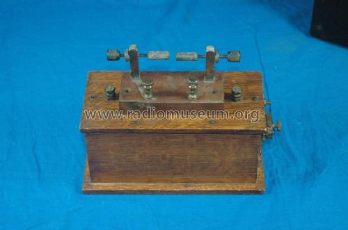 Complete Wireless Telegraph Outfit No. 3151; Chicago Apparatus (ID = 2238400) Amat TRX