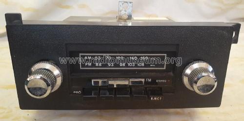 AM/FM 8-Track Tape Player PE-703C; Clarion Co., Ltd.; (ID = 2832986) Autoradio