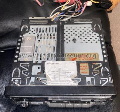 Radio Cassette Combination 9772RT High Power; Clarion Co., Ltd.; (ID = 2886726) Car Radio