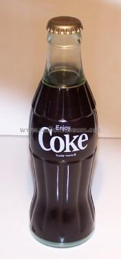 AM Radio Bottle Design English-English; Coca-Cola (ID = 2882556) Radio