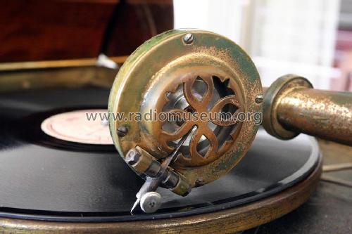 163 ; Columbia Phonograph, (ID = 1235514) Sonido-V