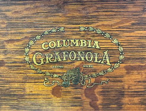 Grafonola B? ; Columbia Phonograph, (ID = 3076712) TalkingM