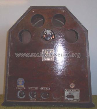 V35M; Stern & Stern (ID = 412676) Radio