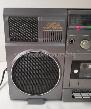 4 Band Stereo Radio Cassette Recorder J444; Craig Panorama Inc.; (ID = 2981620) Radio