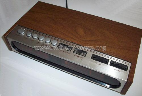 IMA AM/FM/TV Electronic Clock Radio 1550; Craig Panorama Inc.; (ID = 1236930) Radio