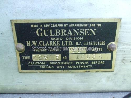 Gulbransen 7251E; Cromwell, Gulbransen (ID = 2871836) Radio