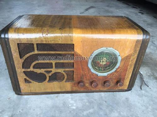 Cromwell 6CV Mantel; Cromwell, Gulbransen (ID = 2683207) Radio