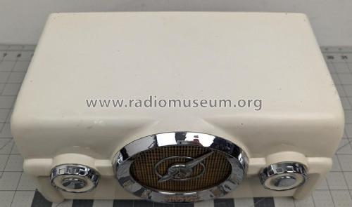 10-135 ; Crosley Radio and (ID = 2885419) Radio