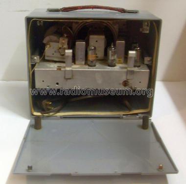 10-307M ; Crosley Radio Corp.; (ID = 2942823) Radio