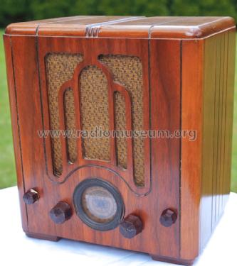 515 Fiver; Crosley Radio Corp.; (ID = 1557952) Radio