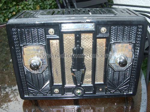 Dual Travette Ch = 176; Crosley Radio Corp.; (ID = 1403631) Radio