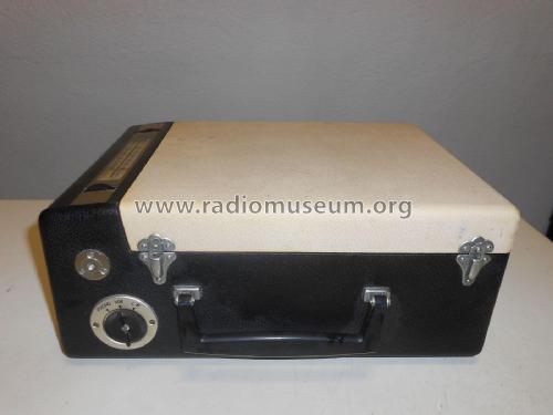 Radio Phonograph TRP-20; Crown Radio Corp.; (ID = 2172841) Radio