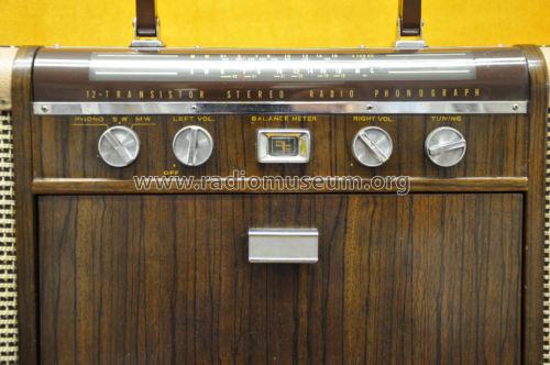 Stereo-Radio-Phonograph SPH-100; Crown Radio Corp.; (ID = 997267) Radio