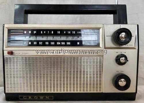 3-Band FM/AM 12-Transistor Radio TRF-1200; Crown Radio Corp.; (ID = 3115739) Radio