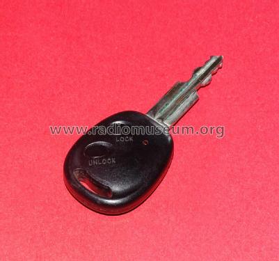 Remote Car Key RK-700S; Daewoo Electronics (ID = 3081231) Misc