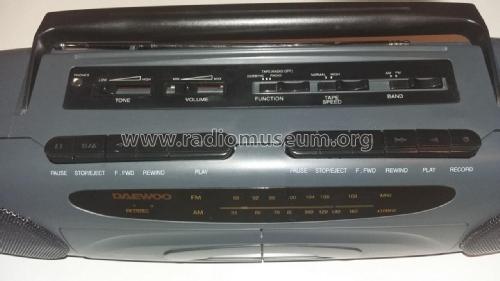 Stereo Radio Double Cassette Recorder ARW-297; Daewoo Electronics (ID = 2238369) Radio