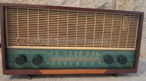 400; de Wald; Barcelona (ID = 3107912) Radio