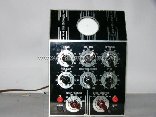 Oscilloscope 2' ; DeForest's Training (ID = 422640) Equipment