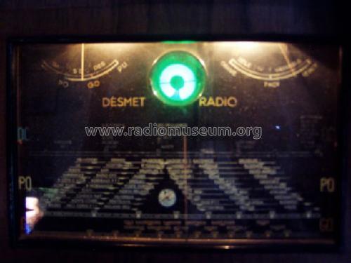 877; Desmet, SGER S.G.E.R (ID = 241976) Radio