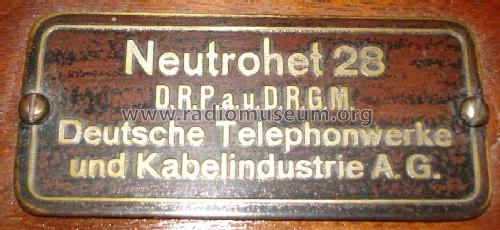 Neutrohet 28 ; DeTeWe (ID = 714355) Radio