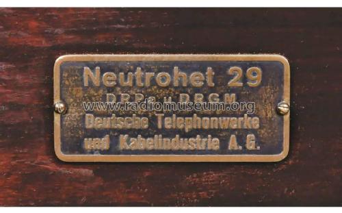 Neutrohet 29 ; DeTeWe (ID = 2643902) Radio