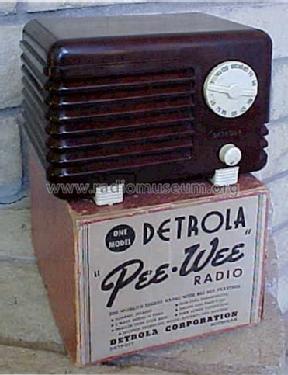 218 Pee-Wee; Detrola; Detroit MI (ID = 50744) Radio