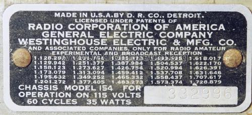 154 ; Detrola; Detroit MI (ID = 2796703) Radio