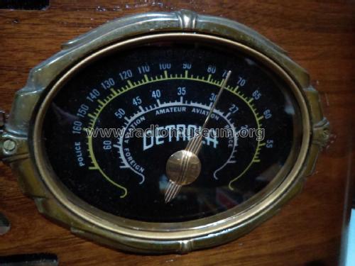 159 ; Detrola; Detroit MI (ID = 2235532) Radio