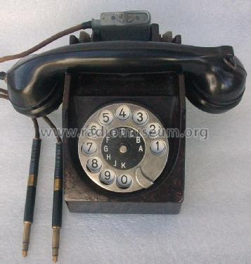 Amtsanschliesser - Telefonapparat 33; Militär verschiedene (ID = 1952712) Telefonia