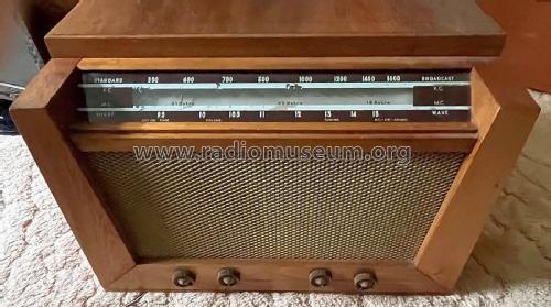 Philco 1224; Dominion Radio & (ID = 3049592) Radio