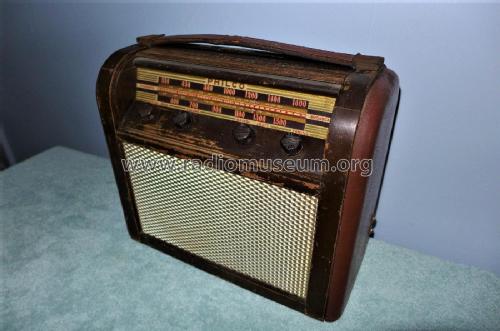 Philco 354; Dominion Radio & (ID = 2803048) Radio