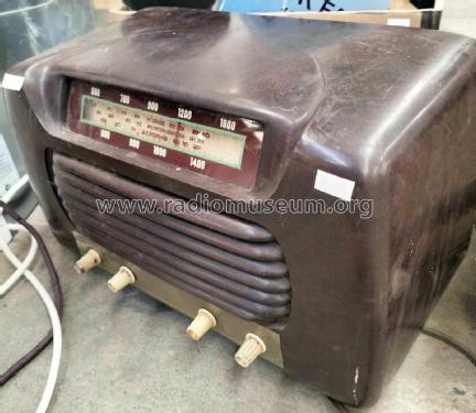 Philco 502; Dominion Radio & (ID = 3098082) Radio