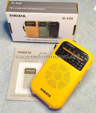 XHDATA FM1-2/MW/SW 4 BANDS RADIO D-220; Dongguan Xinhuaide (ID = 3071130) Radio