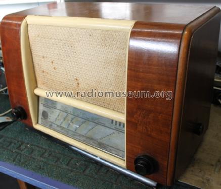 Ambassador 47; Ducal Radio; (ID = 1595112) Radio