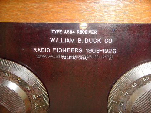 DeLuxe Balanced A884; Duck Co., J.J. and (ID = 1698069) Radio