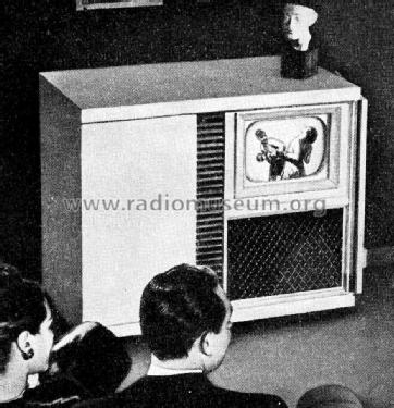 Devonshire RA-101A; DuMont Labs, Allen B (ID = 1185072) TV Radio