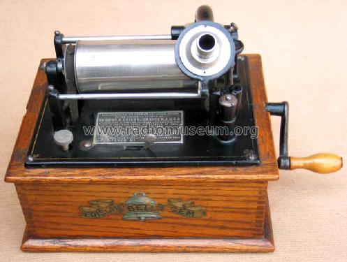 Phonograph GEM; Edison-Bell Ltd.; (ID = 447037) TalkingM