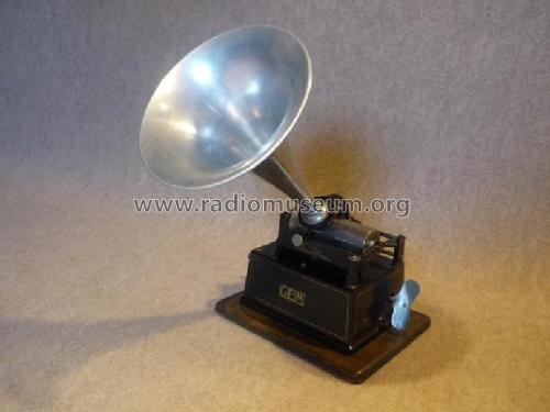 Phonograph GEM A; Edison, Thomas A., (ID = 667875) TalkingM