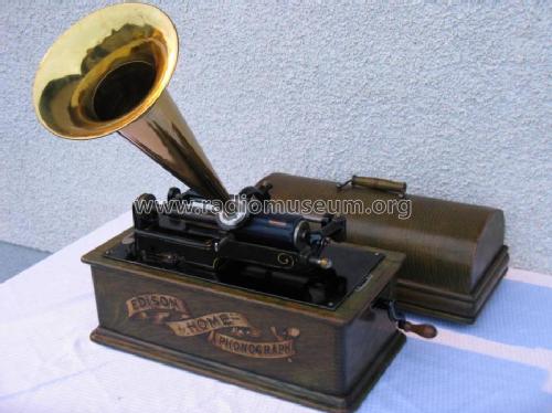 Phonograph Home A; Edison, Thomas A., (ID = 539032) TalkingM