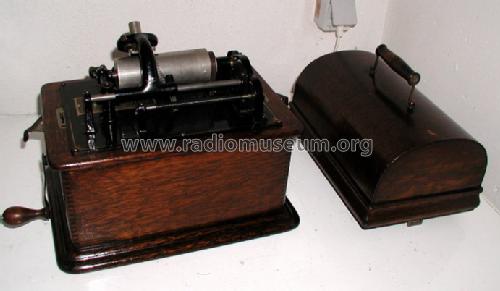 Phonograph Standard B; Edison, Thomas A., (ID = 500699) TalkingM