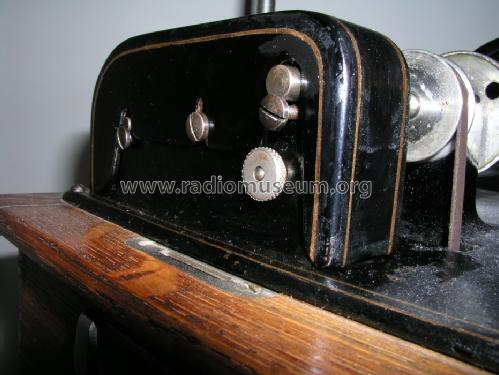 Phonograph Standard D ; Edison, Thomas A., (ID = 1180158) TalkingM