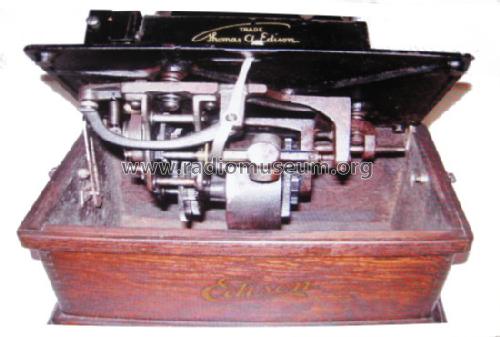 Phonograph Standard D ; Edison, Thomas A., (ID = 1204607) TalkingM