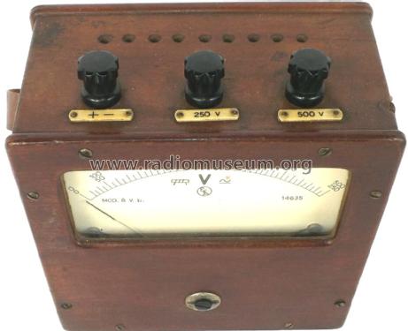 Voltmeter 8 V.b.; EKA; Budapest (ID = 1871602) Equipment